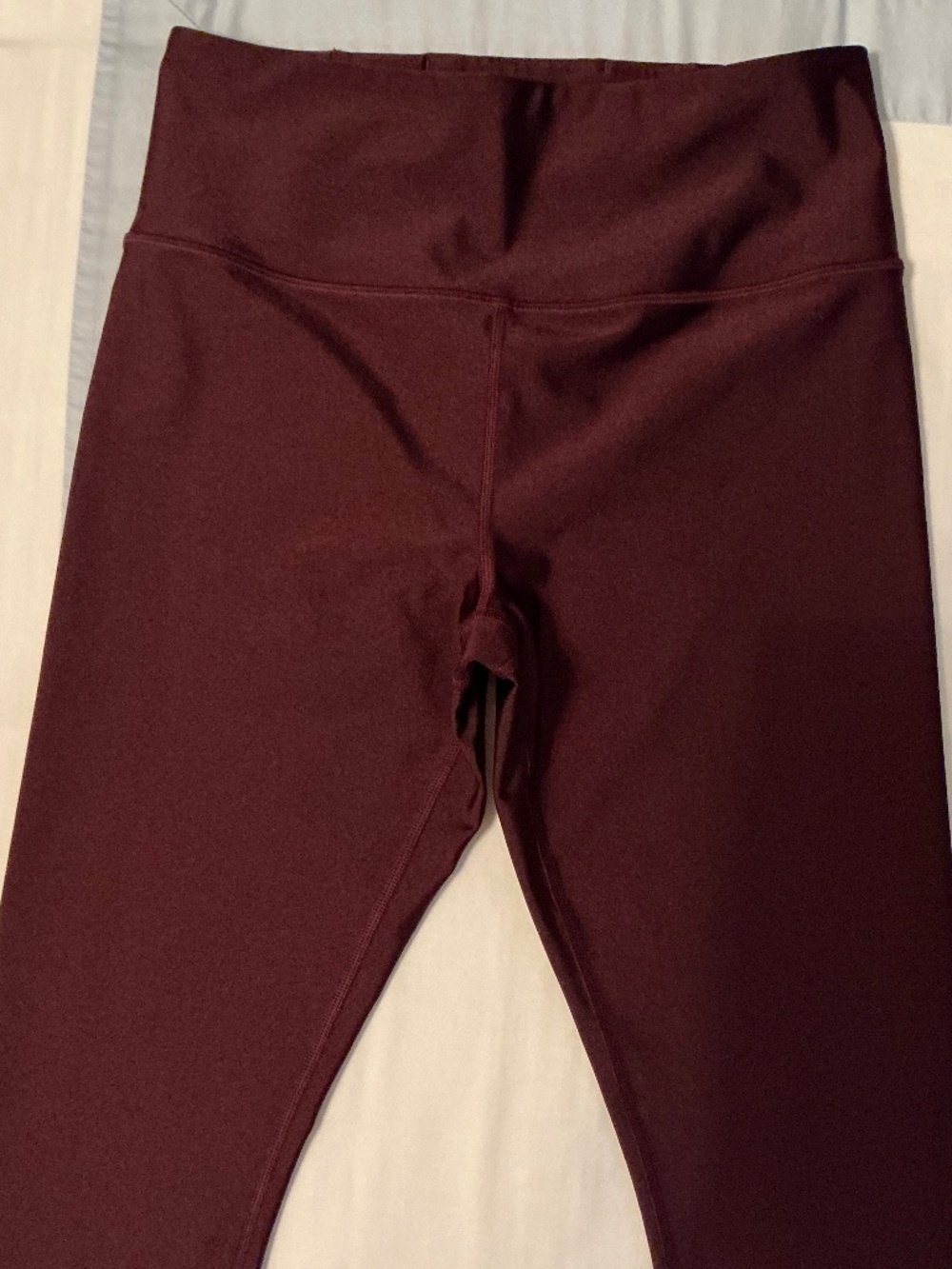 Athleta Elation Sheen Tight Burgundy Size M